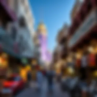 Exploring Deira Souq: A Microcosm of Dubai's Trade and Culture Summary